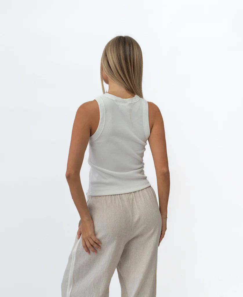 Rosa Hibiscus Tank | Plum - Image 5