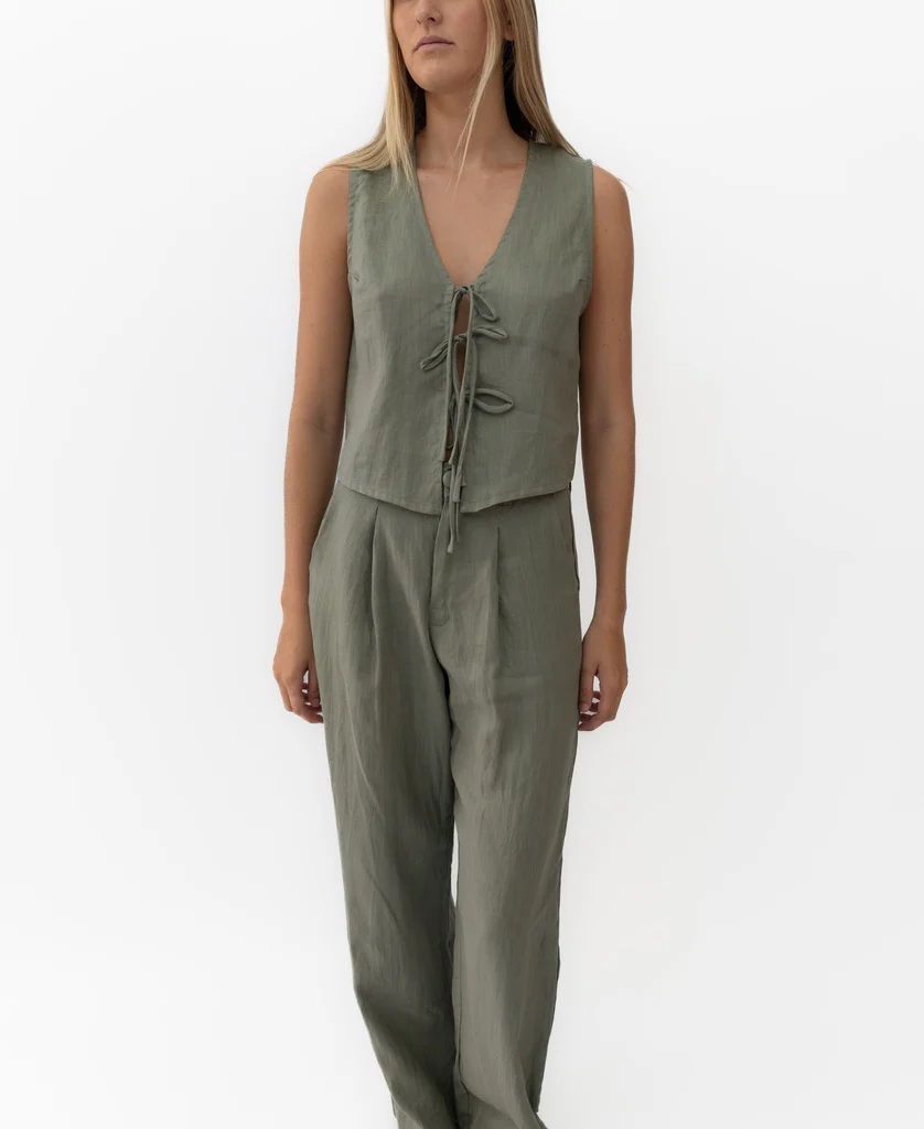 Rennie Tie Vest Linen | Dark Khaki - Image 3